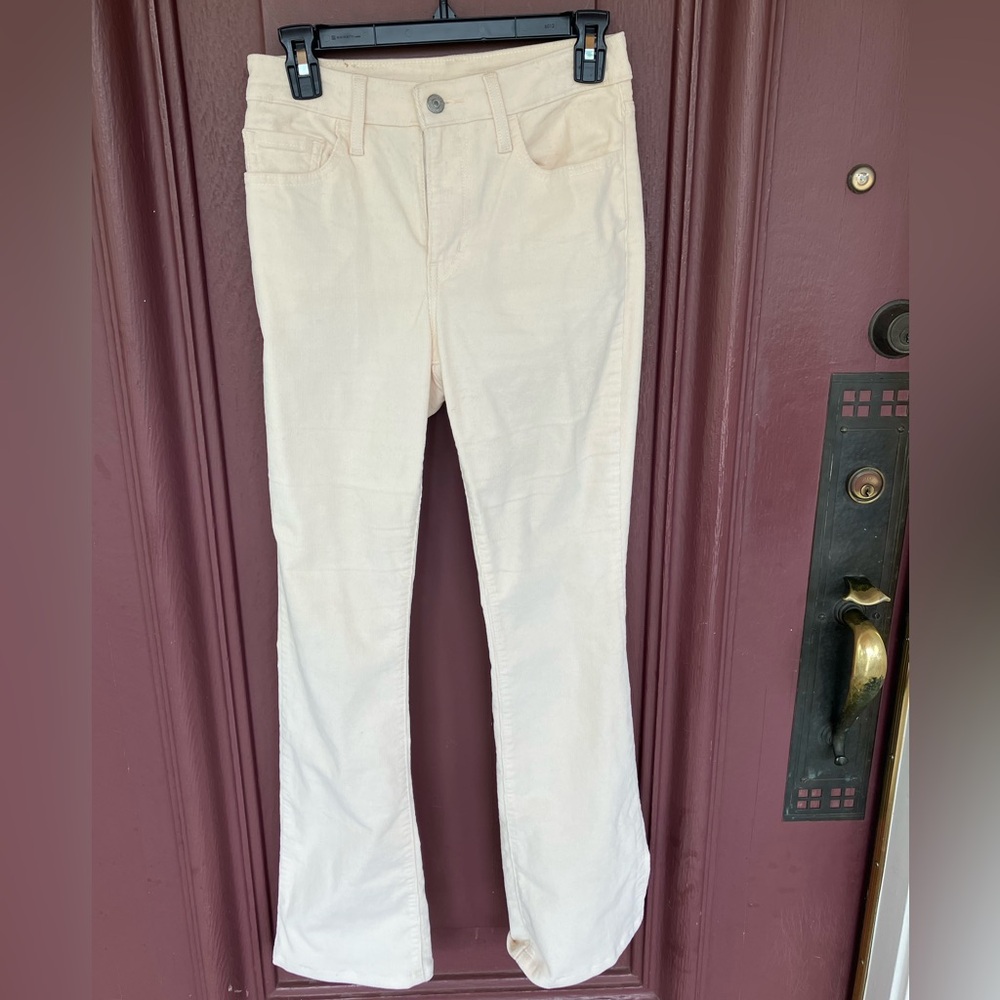 Levi's 725 High Rise Bootcut Cream Corduroy Pants size 25